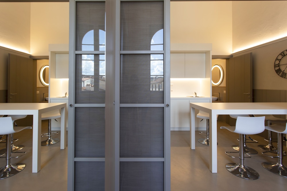 

Roma - Firenze - Palazzo dei Ciompi Suites