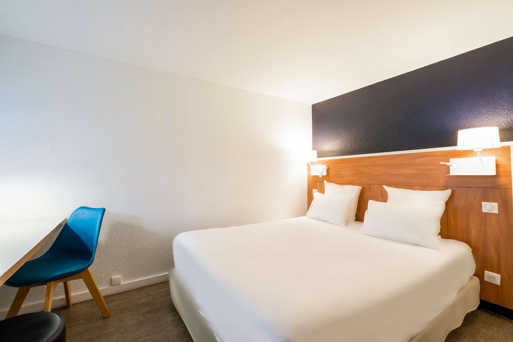 

Genova - Paris Orly - Comfort Hotel ORLY-RUNGIS