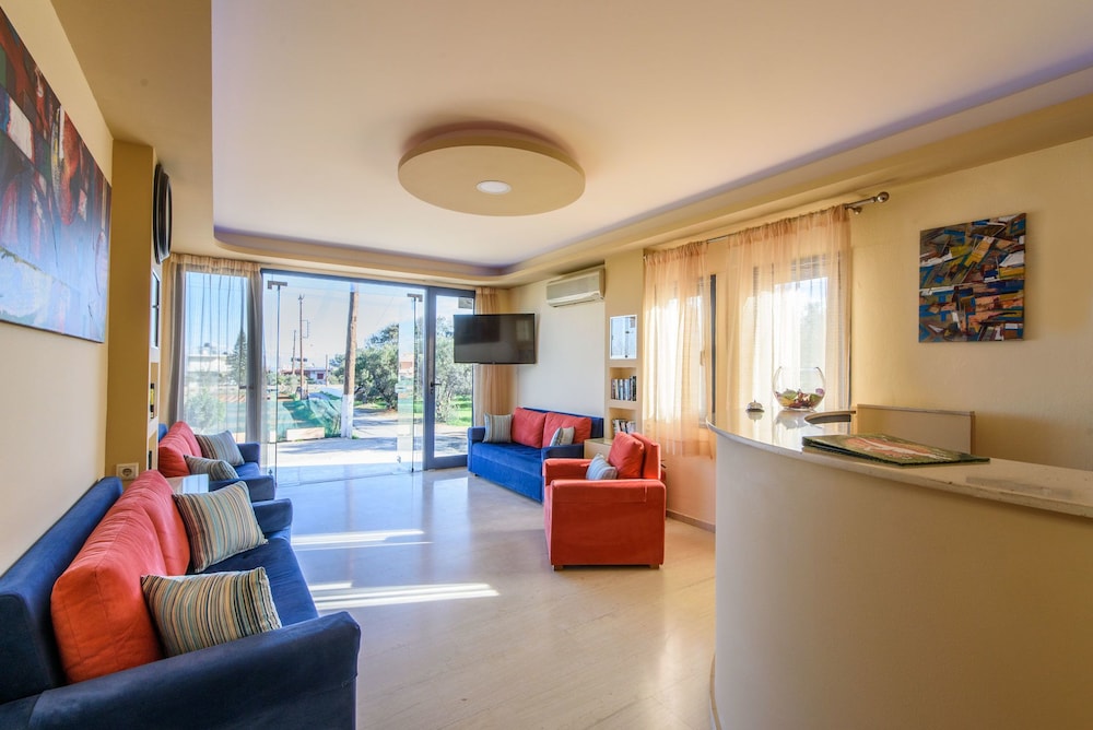 

Bologna - Hersonissos - Kleanthi Apartments