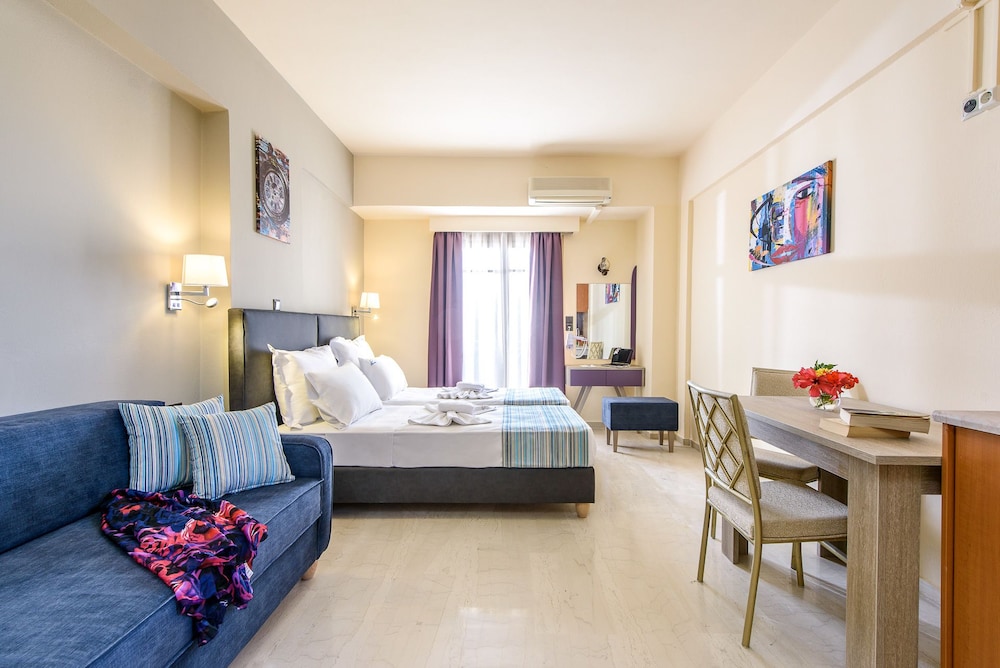 

Bari - Hersonissos - Kleanthi Apartments