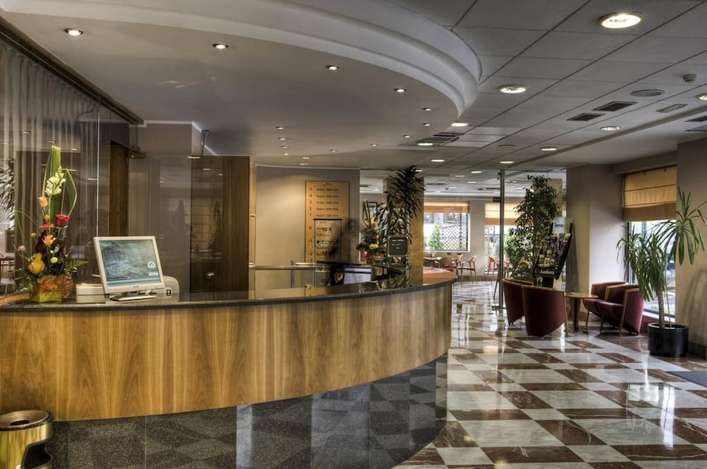

Bologna - Arinsal - Hotel Zenit Diplomatic