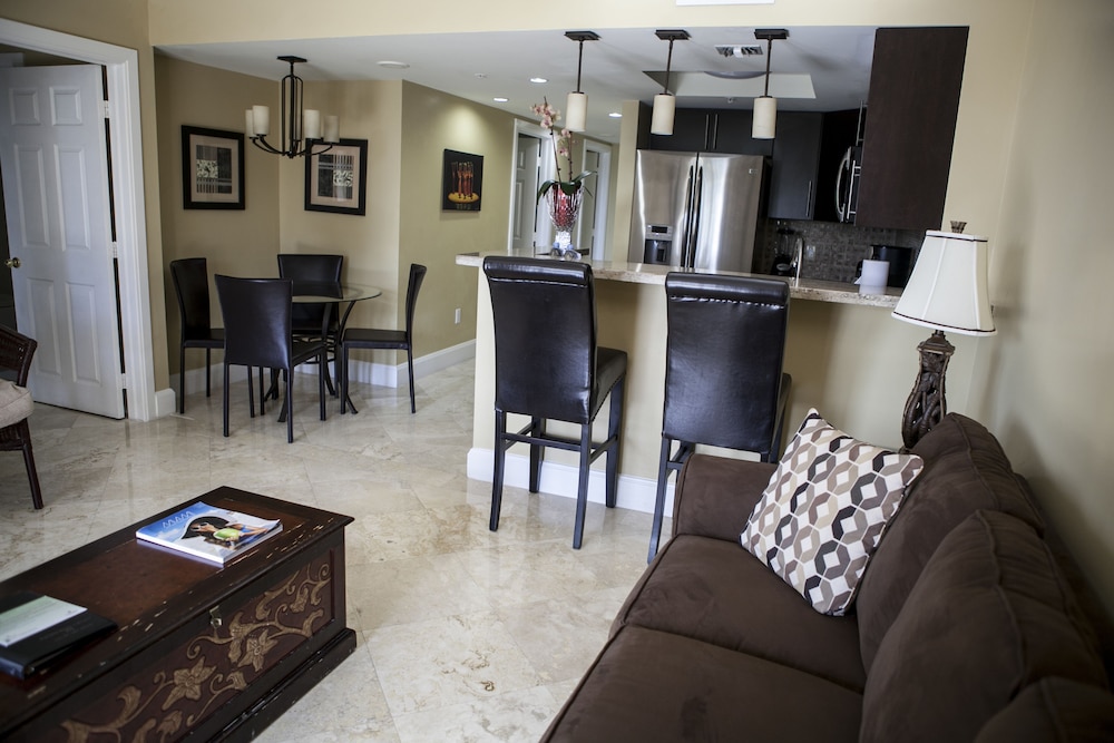 

Firenze - Key Biscayne - The Mutiny Luxury Suites Hotel