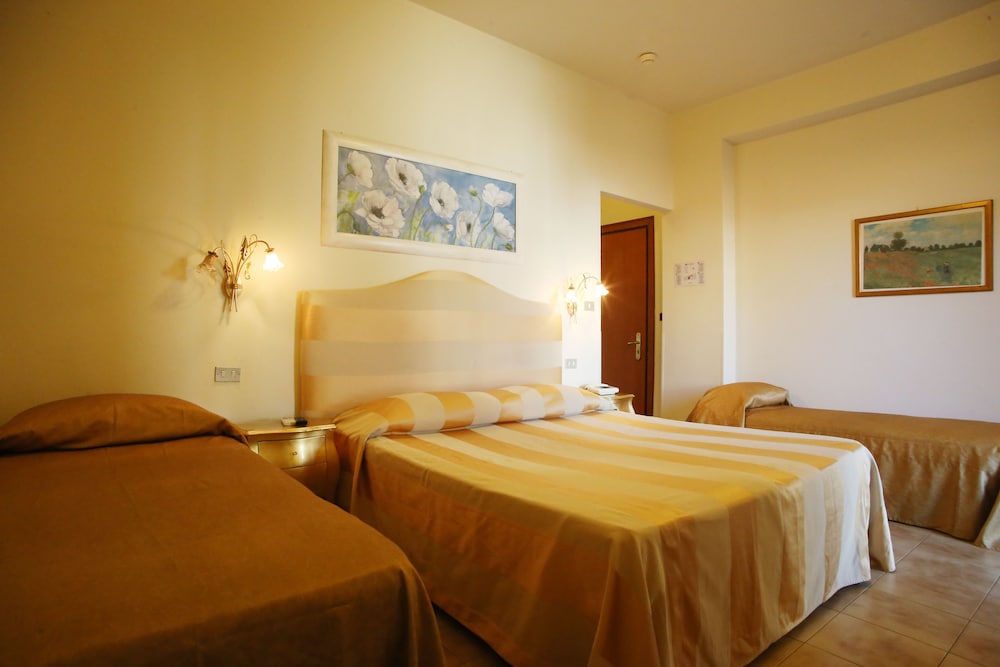 

Milano - Montecatini Terme - Hotel Nuovo Savi