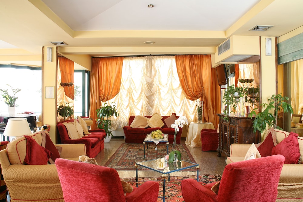 

Lamezia Terme - Montecatini Terme - Hotel Nuovo Savi