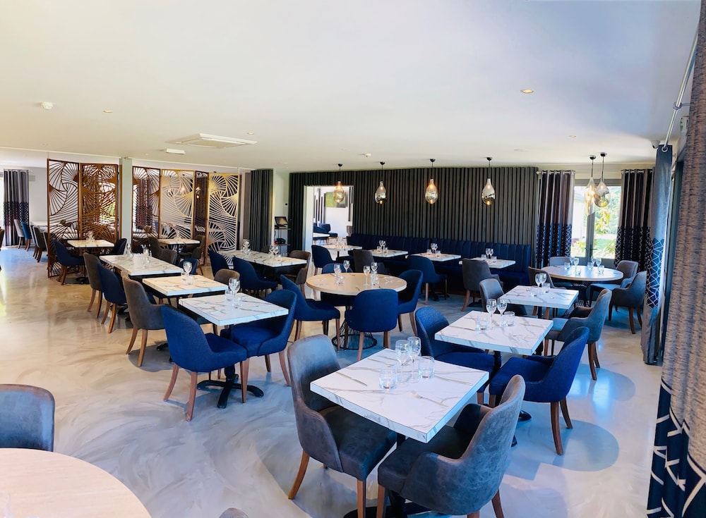 

Napoli - Meaux - Kyriad Hotel Meaux