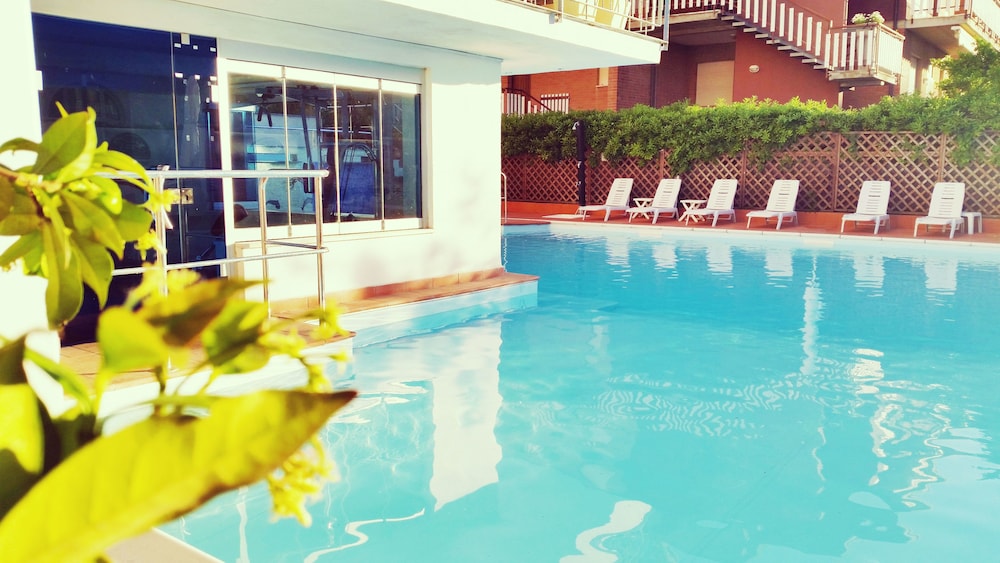 

Palermo - Riviera Romagnola, Mare Italia - Hotel Delfino
