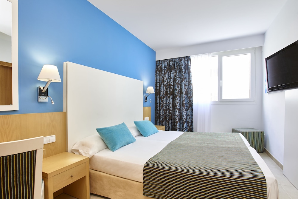 

Olbia - Colonia Sant Jordi - Universal Hotel Marqués