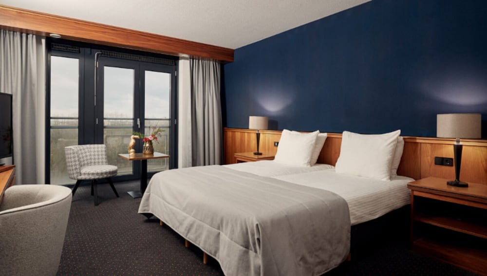

Brindisi - Eindhoven - Van der Valk Hotel Eindhoven