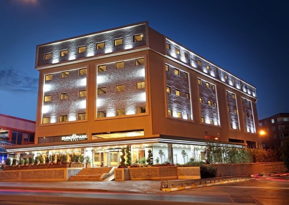 

Napoli - Esenyurt - Euro Park Otel