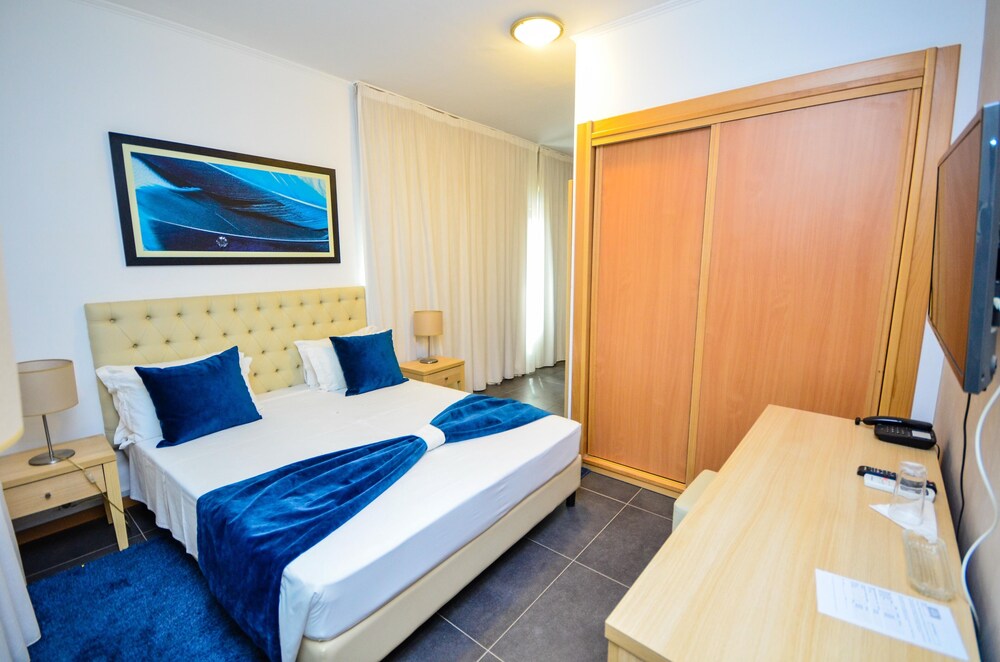 

Roma - Praia, Isola di Santiago - Vivi Hotel