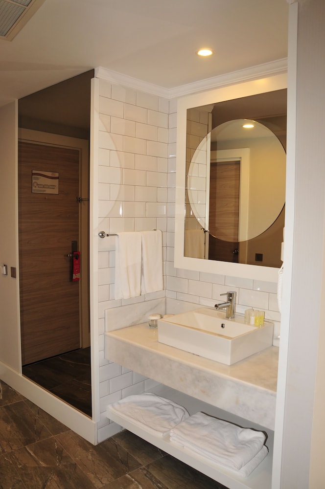 

Milano - Kizilagac - Port River Hotel&Spa