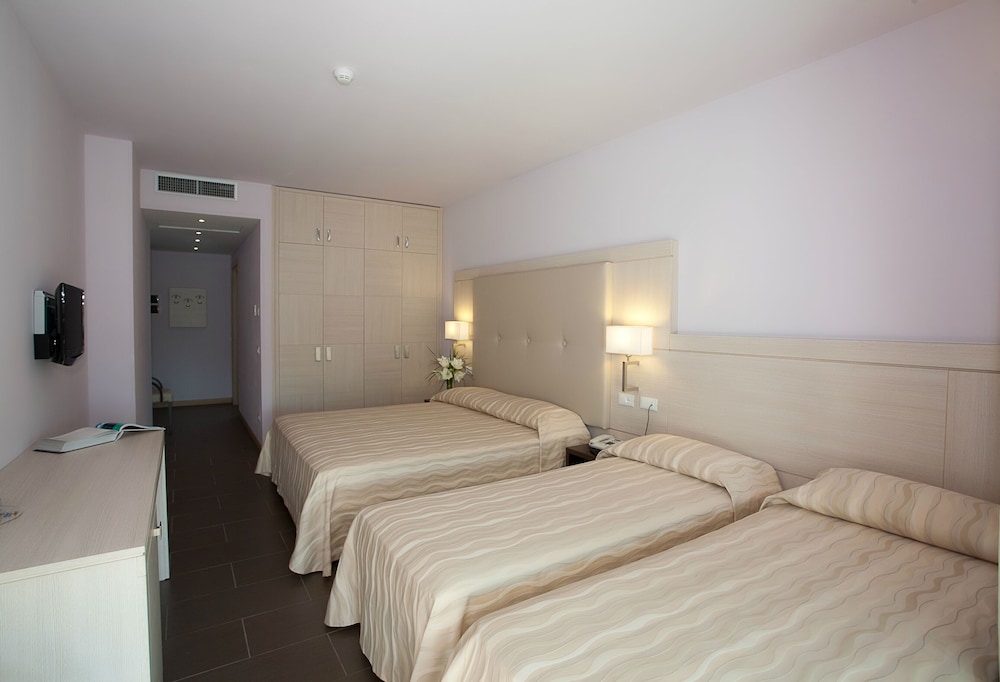 

Brindisi - Sirmione - Hotel Porto Azzurro