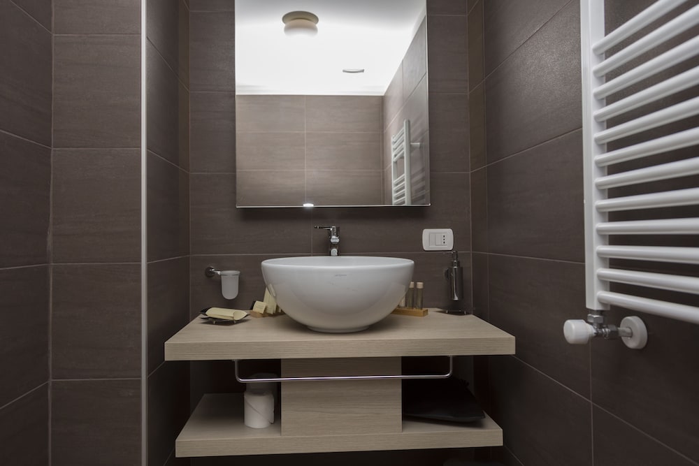 

Bari - Cervinia - White Angel Hotel