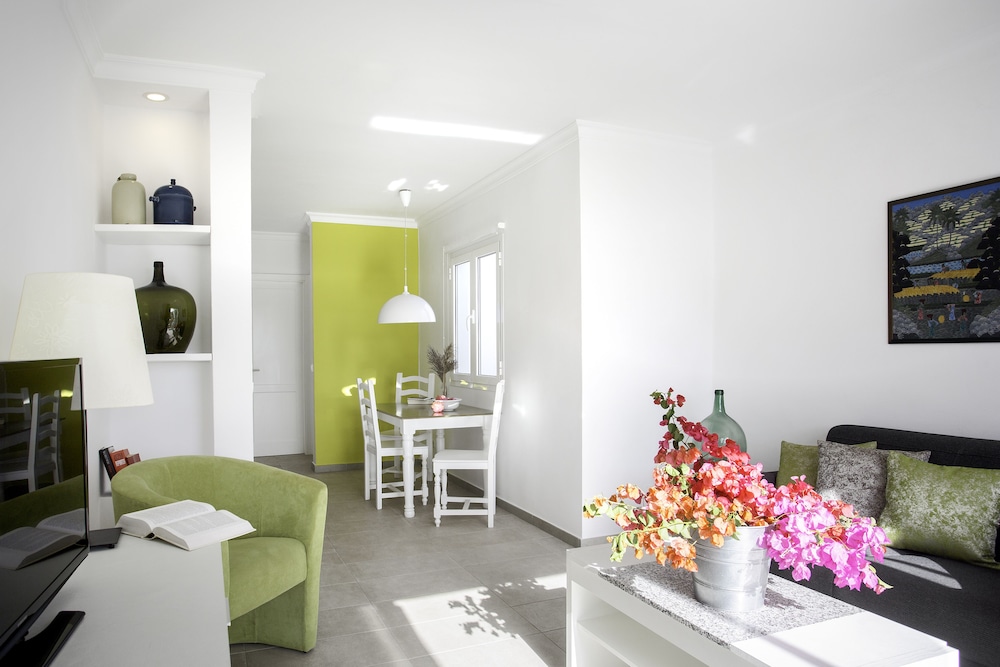

Bari - Costa Teguise - Apartamentos El Guarapo