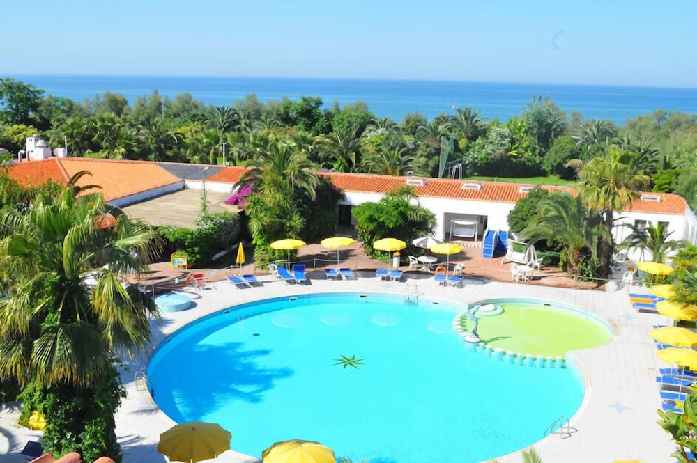 

Napoli - Baia Domizia - Marina Club Hotel