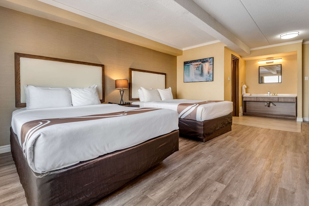 

Catania - Cascate del Niagara - Quality Inn & Suites