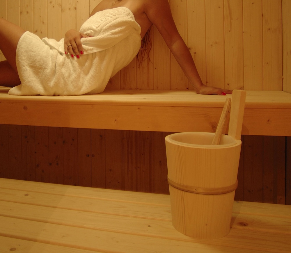 

Verona - Milatos - Angela Suites Boutique Hotel