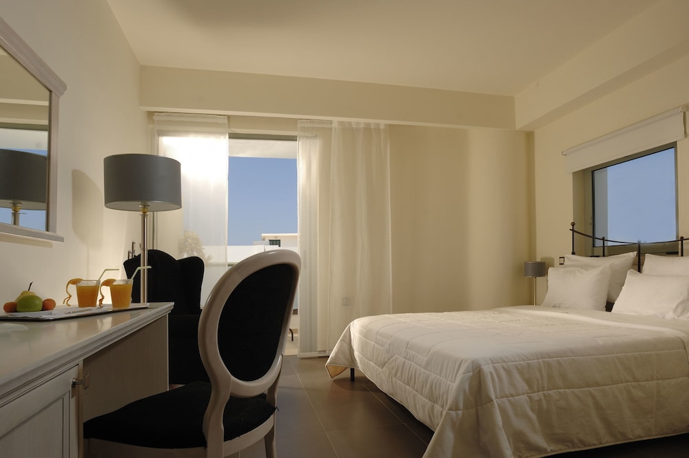 

Napoli - Milatos - Angela Suites Boutique Hotel