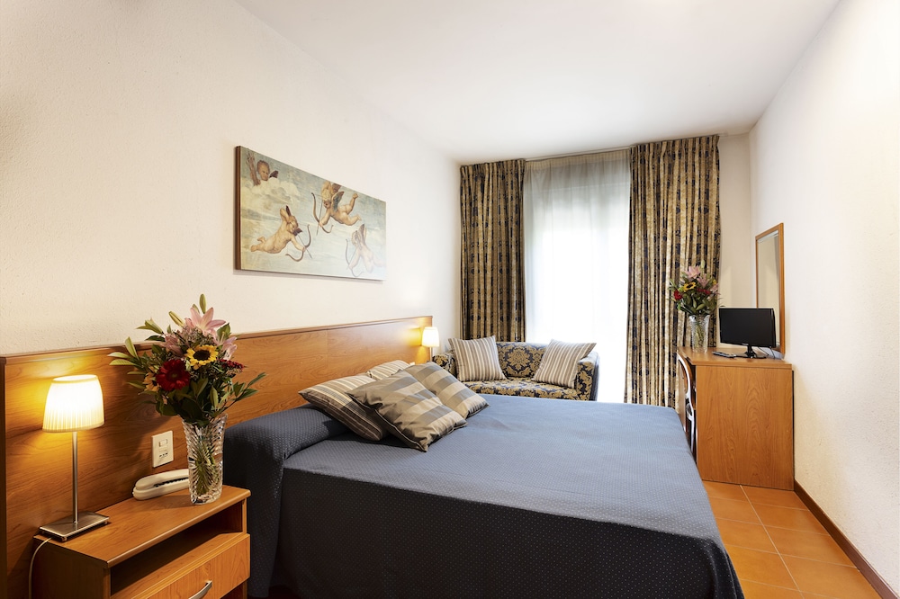 

Palermo - Sesto Fiorentino - Hotel Corolle