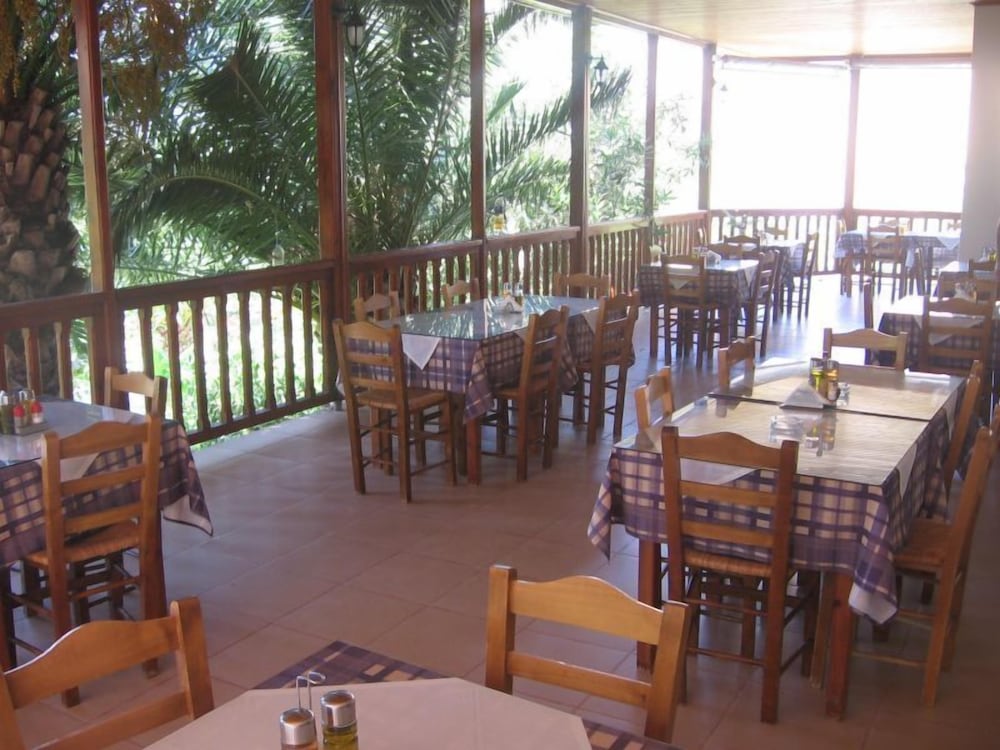 

Bologna - Creta Ovest - Chania, Grecia - Ammoudi Hotel