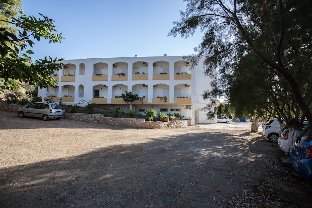 

Milano - Plakias - Ammoudi Hotel