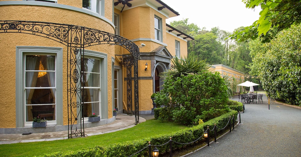 

Roma - Cork - Cork’s Vienna Woods Hotel and Villas