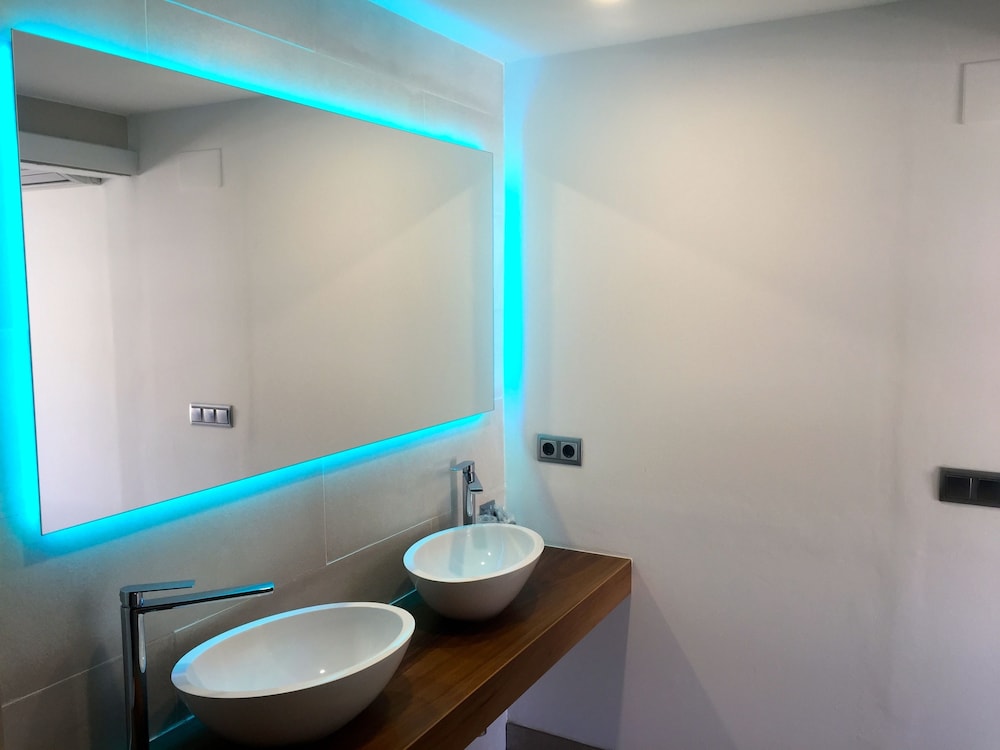 

Bari - L'Estartit - Hotel Nereida