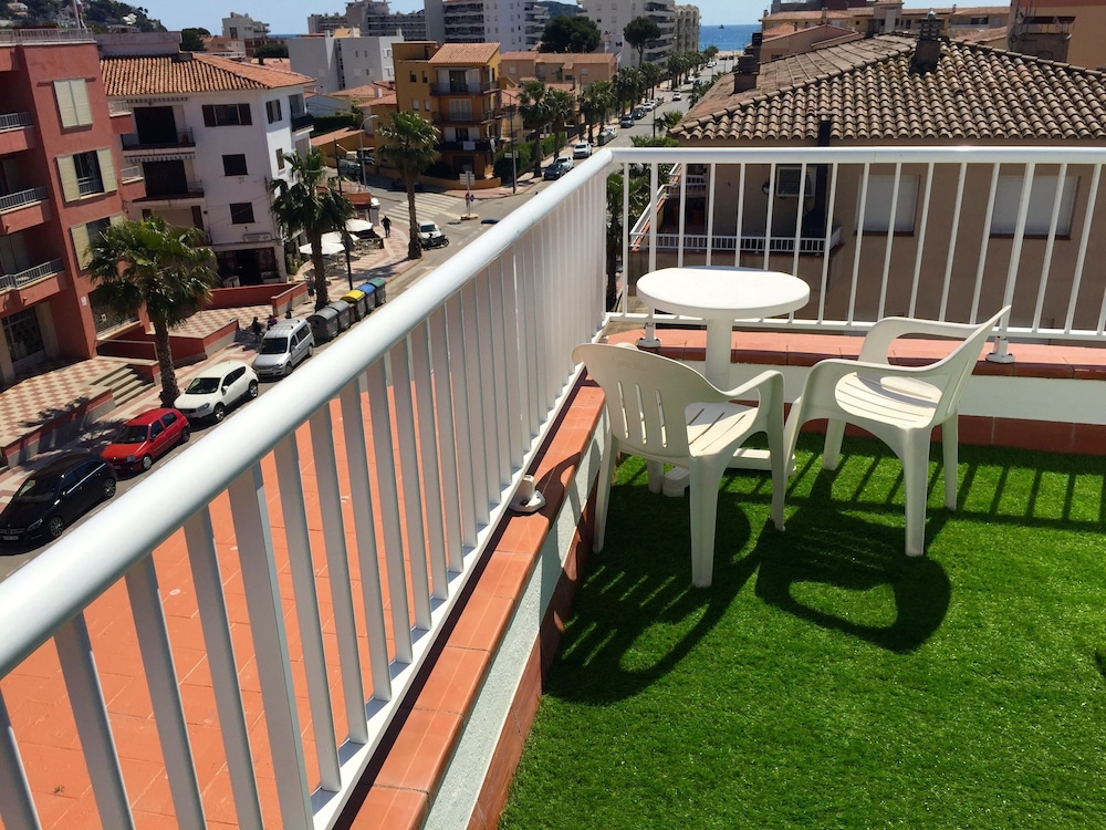 

Bari - L'Estartit - Hotel Nereida