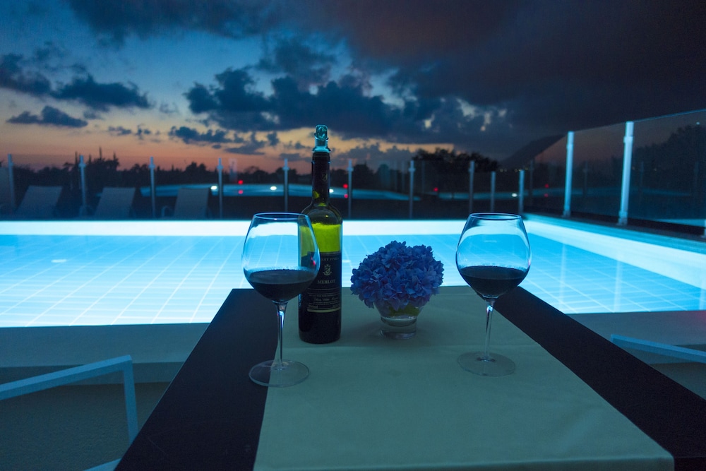 

Napoli - Cavtat - Hotel Konavle
