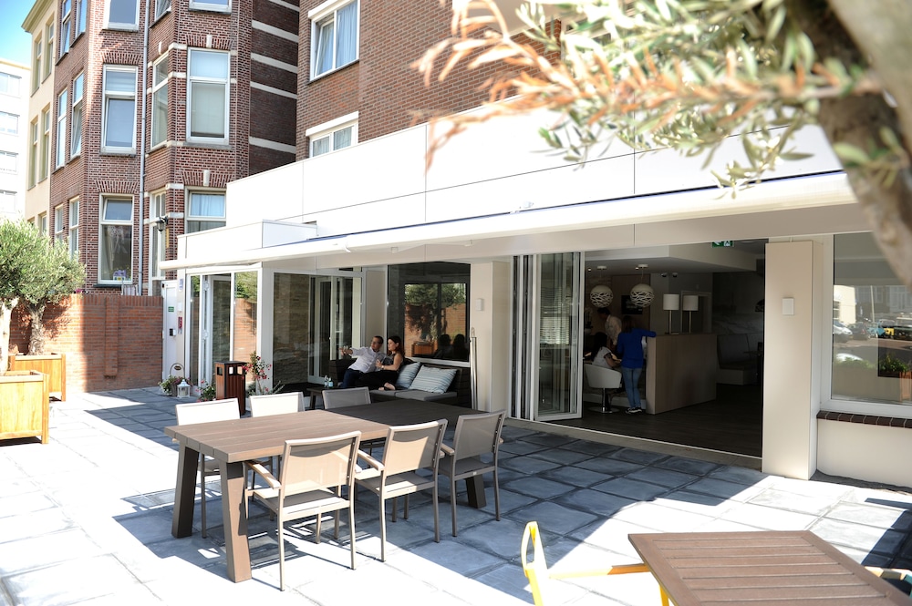 

Milano - L'Aia - Andante Hotel