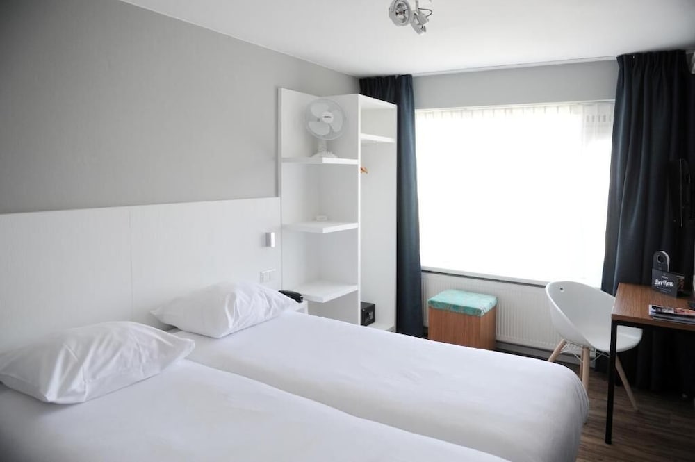 

Roma - L'Aia - Andante Hotel