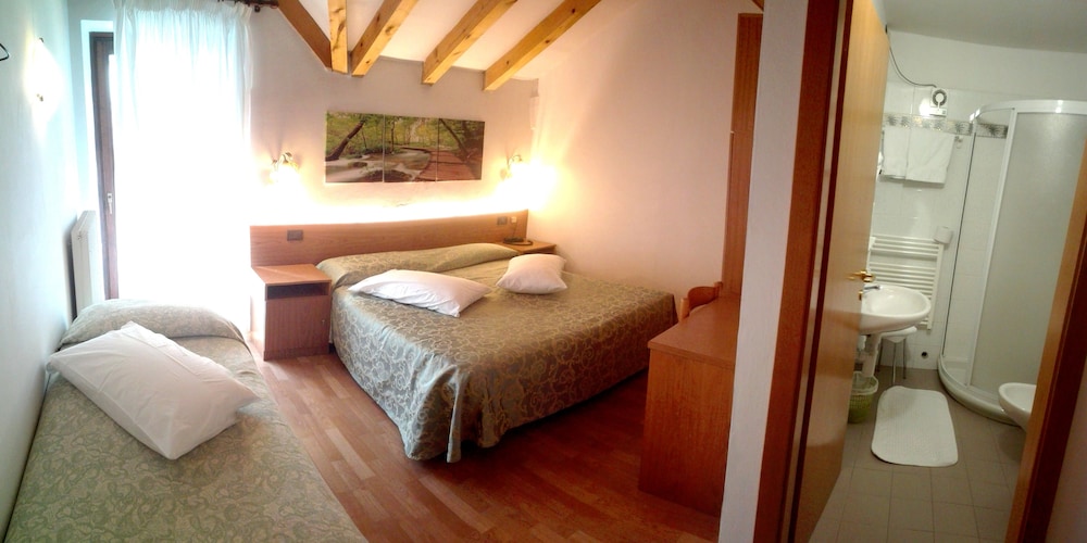 

Napoli - Madonna di Campiglio - Hotel Denny