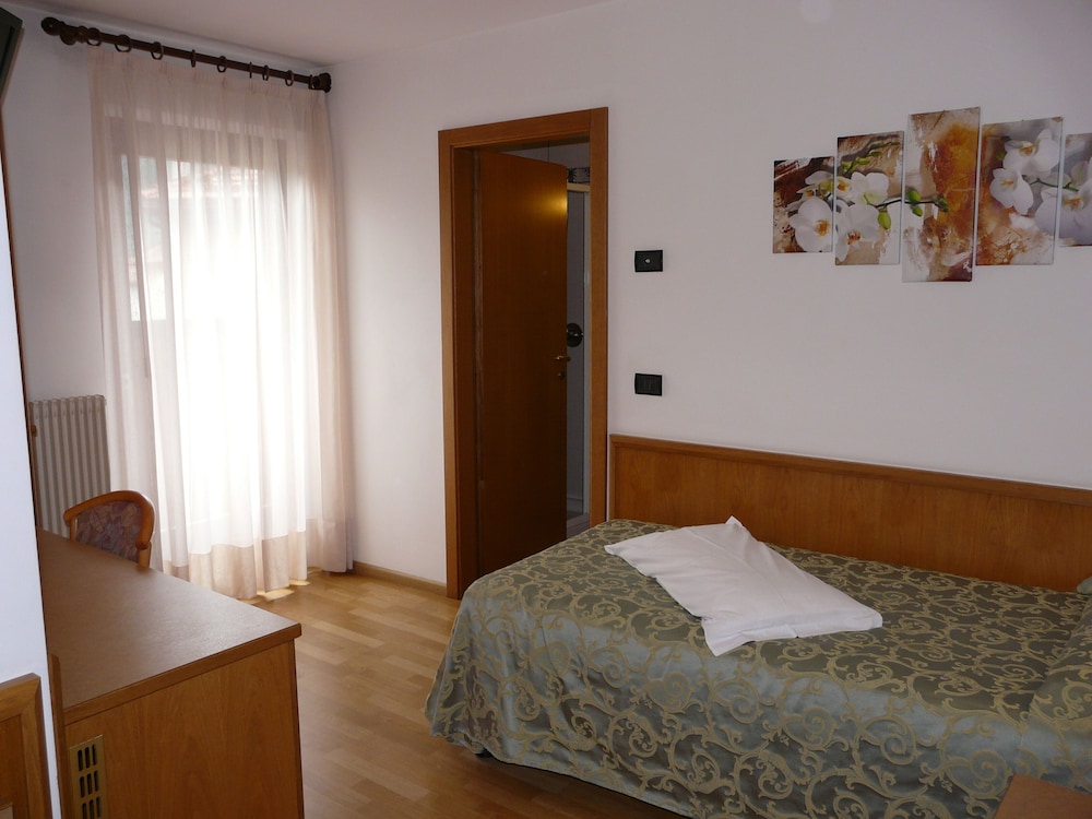 

Torino - Pinzolo - Hotel Denny