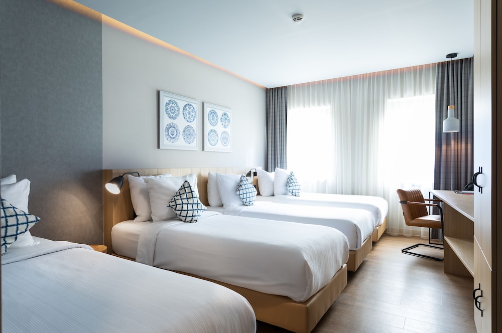 

Alghero - Amsterdam - Urban Lodge Hotel
