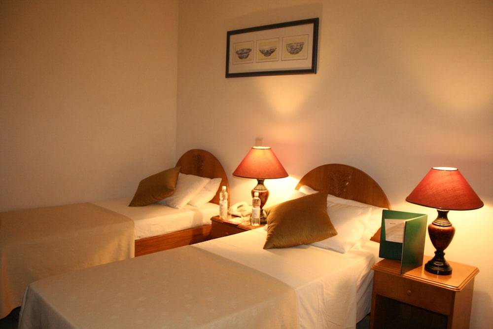 

Milano - Asmara - Sunshine Hotel