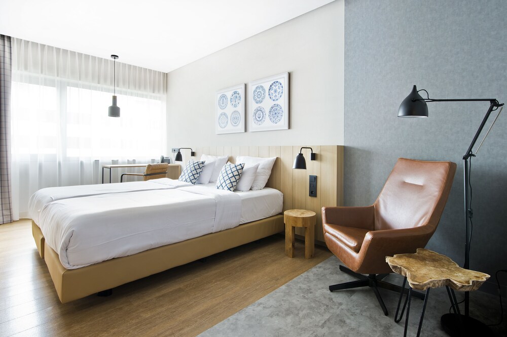 

Bologna - Zaandam - Urban Lodge Hotel