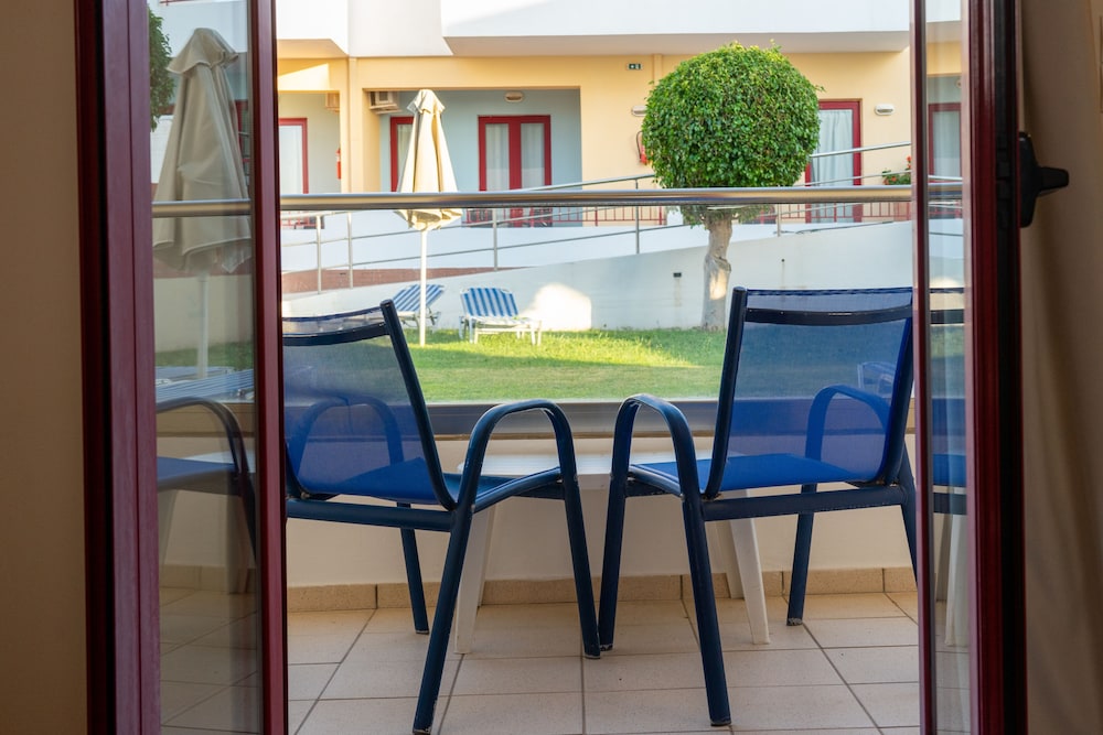 

Bologna - Rethymno - Thalassi Hotel