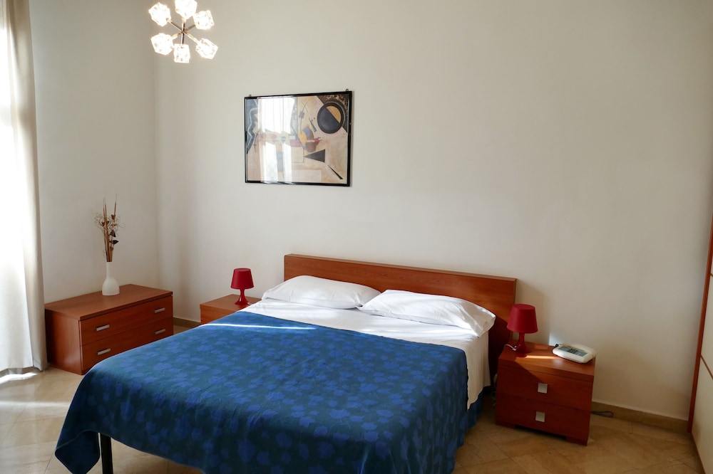 

Catania - Bari - Visa Residence