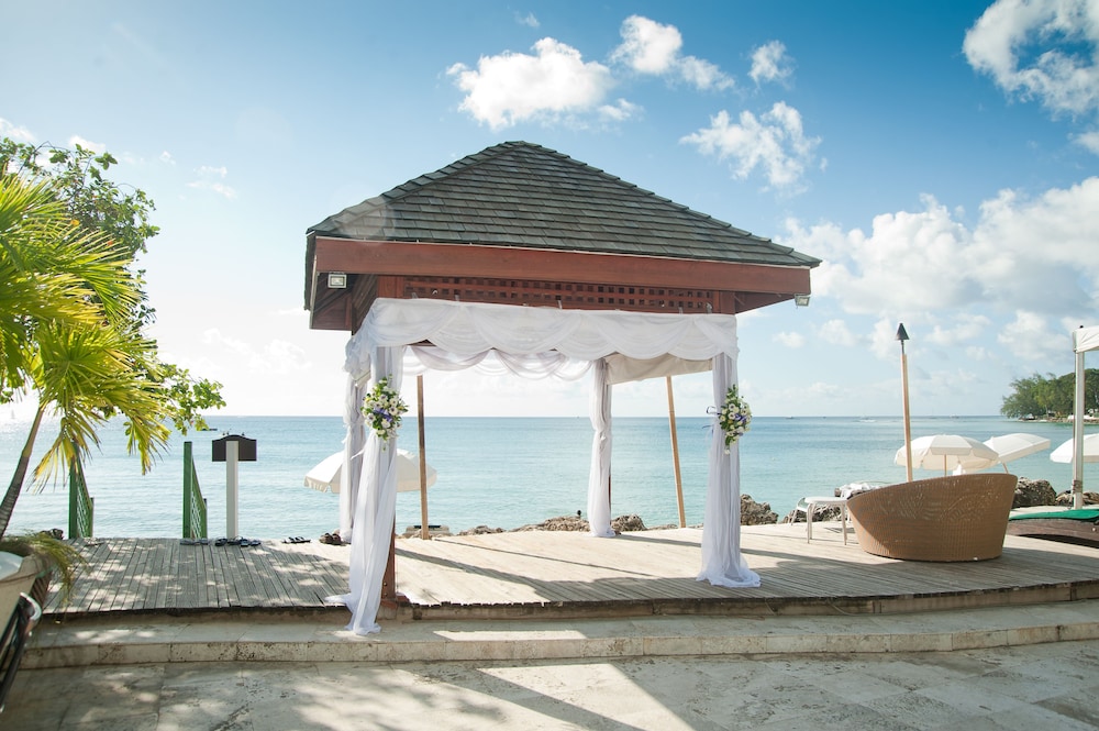 

Catania - Durants - Mango Bay All Inclusive