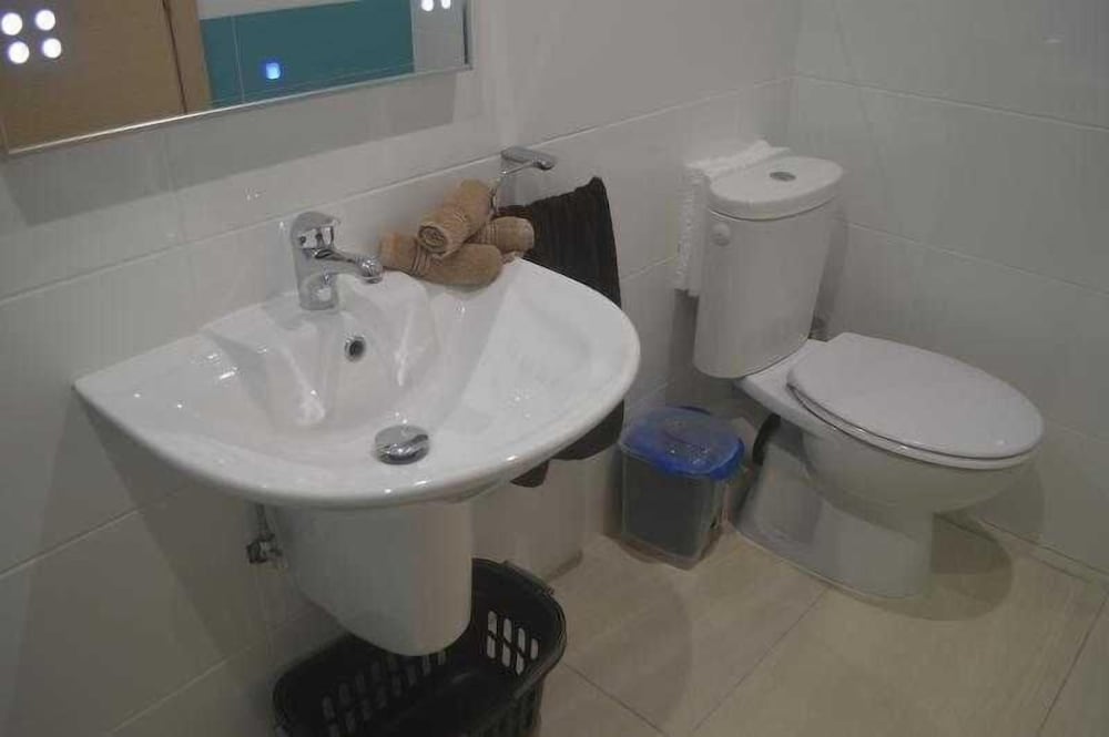 

Napoli - Mellieha - Estrella Lodging