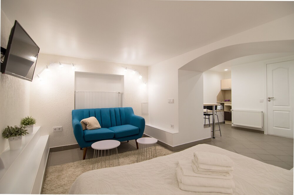 

Napoli - Riga - RIGAAPARTMENT SONADA Family Aparthotel - Private Parking