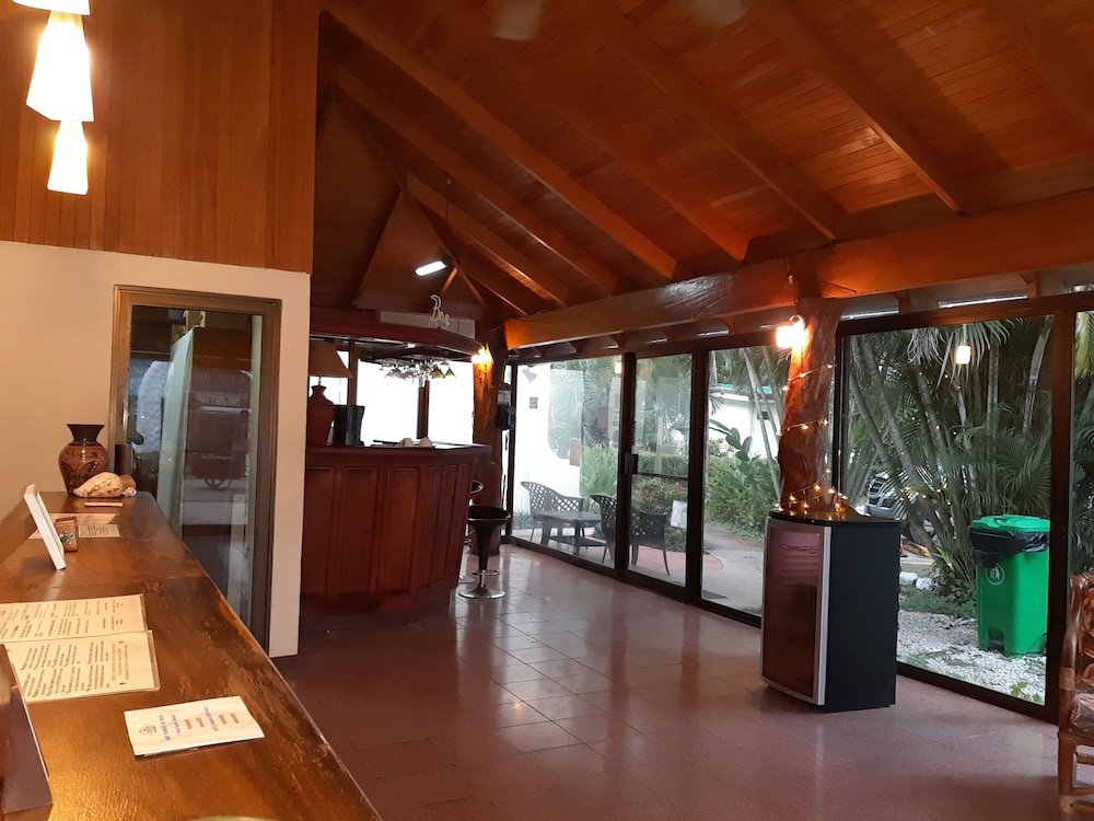 

Milano - Sámara - Hotel Samara Beach