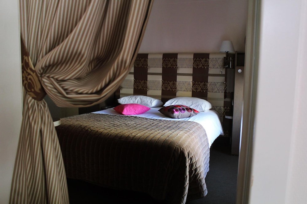 

Bari - Granville - Hotel des Bains