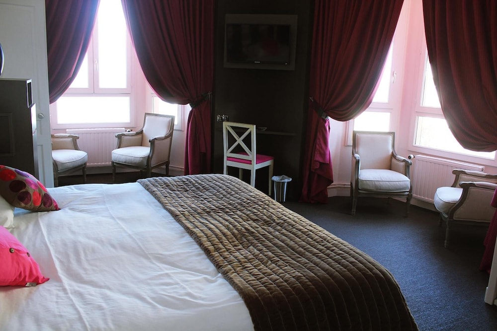 

Napoli - Granville - Hotel des Bains