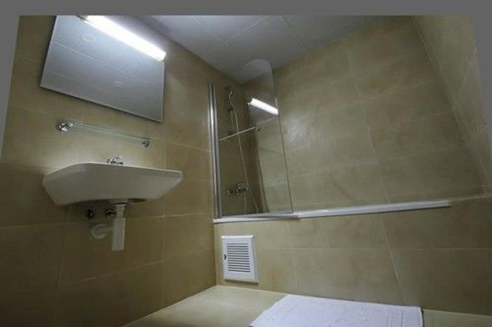 

Trieste - Algeri - Hotel Africa Nova