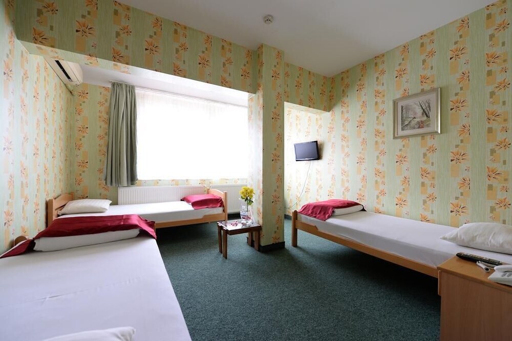 

Milano - Belgrado - Hotel Slodes