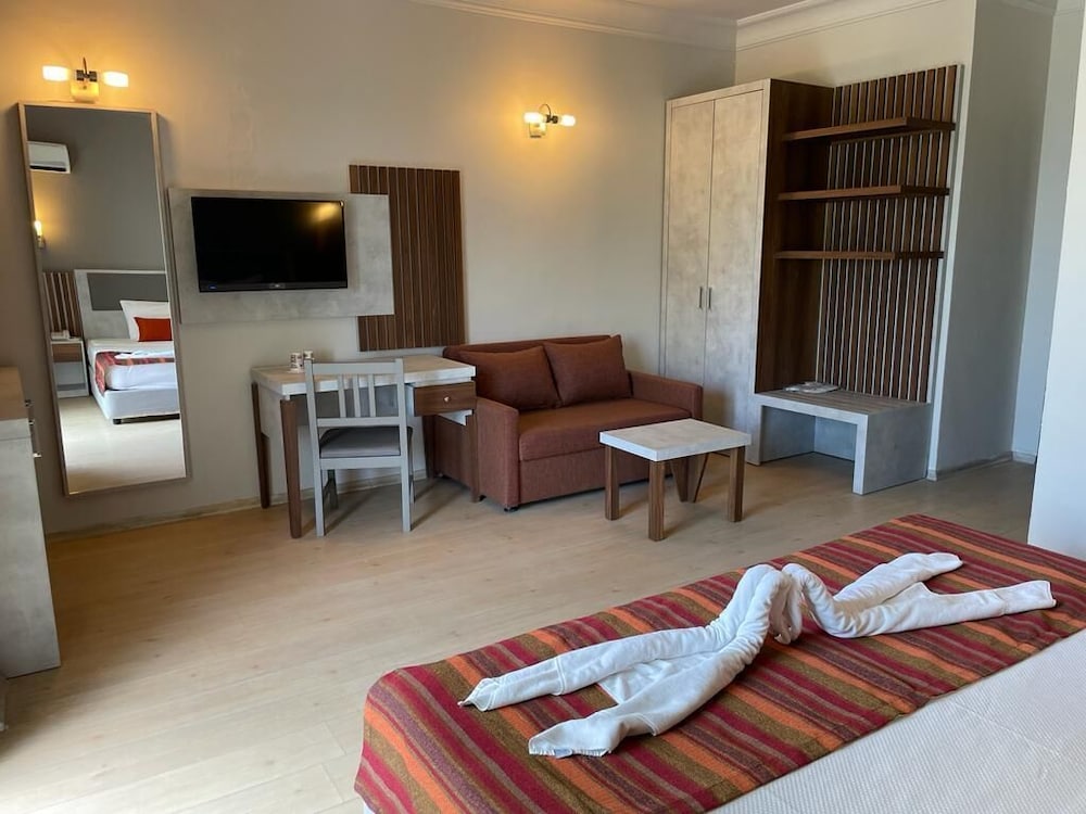 

Torino - Beldibi - Club Hotel Rama - All Inclusive