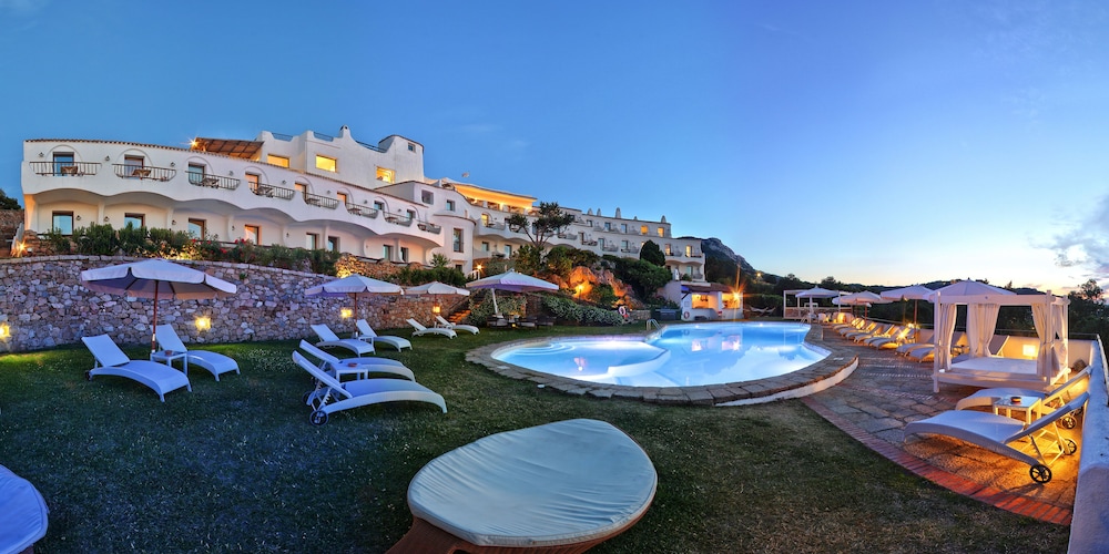 

Rimini - Baja Sardinia - Hotel Luci di la Muntagna