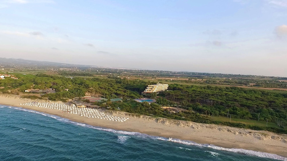 

Bologna - Porto Torres - Villaggio dei Pini
