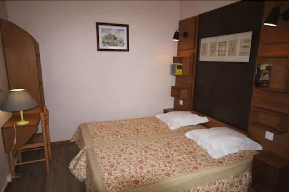 

Pescara - Parigi - Hôtel Rachel